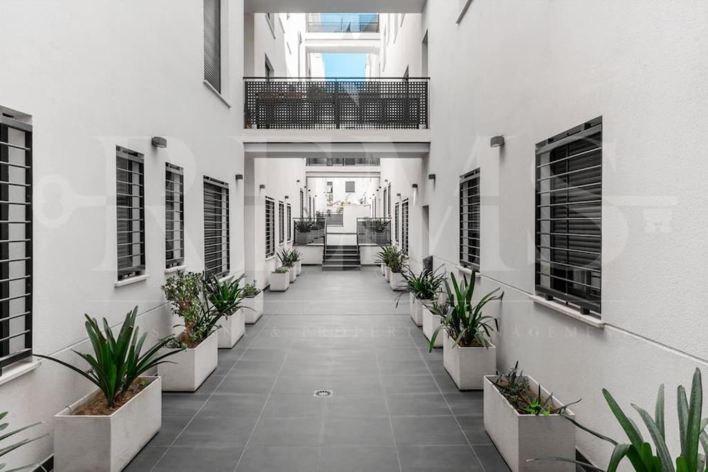 Inviting Apartment In The Center By Rems Málaga Kültér fotó